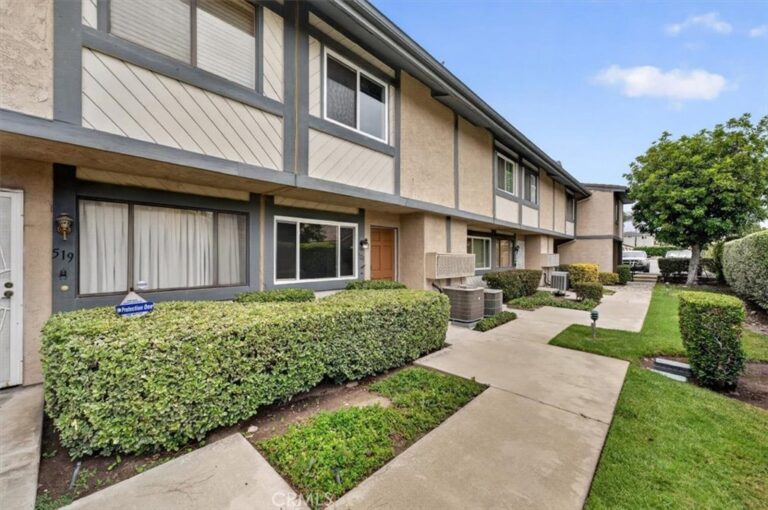 521 West 9th Street, Upland