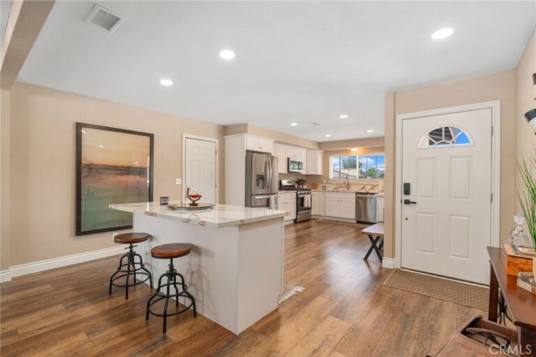 525 S Forest, Rialto
