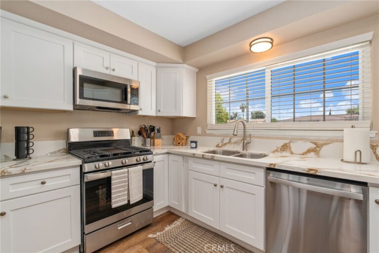 525 S Forest, Rialto