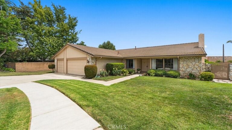 532 Chouinard Circle, Claremont