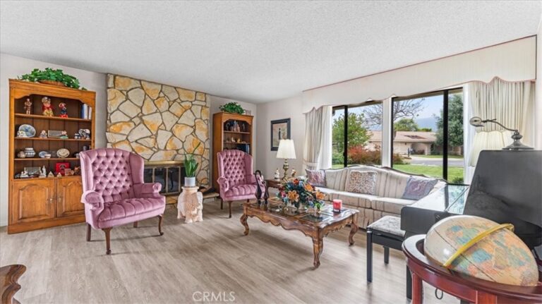 532 Chouinard Circle, Claremont