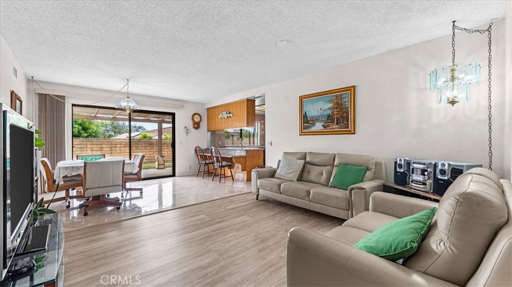 532 Chouinard Circle, Claremont