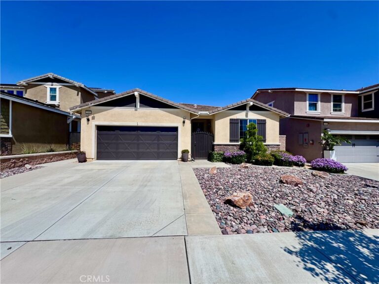 5399 La Bodega, Fontana