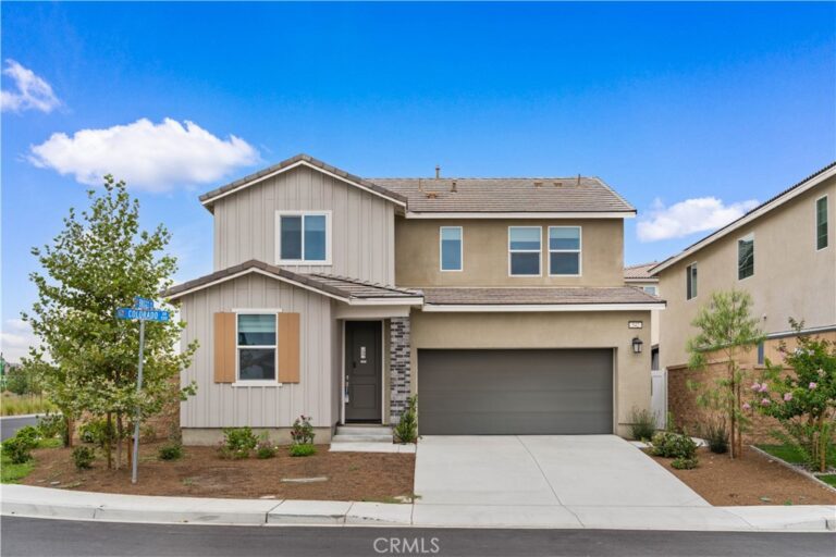 542 Colorado Drive, Rialto
