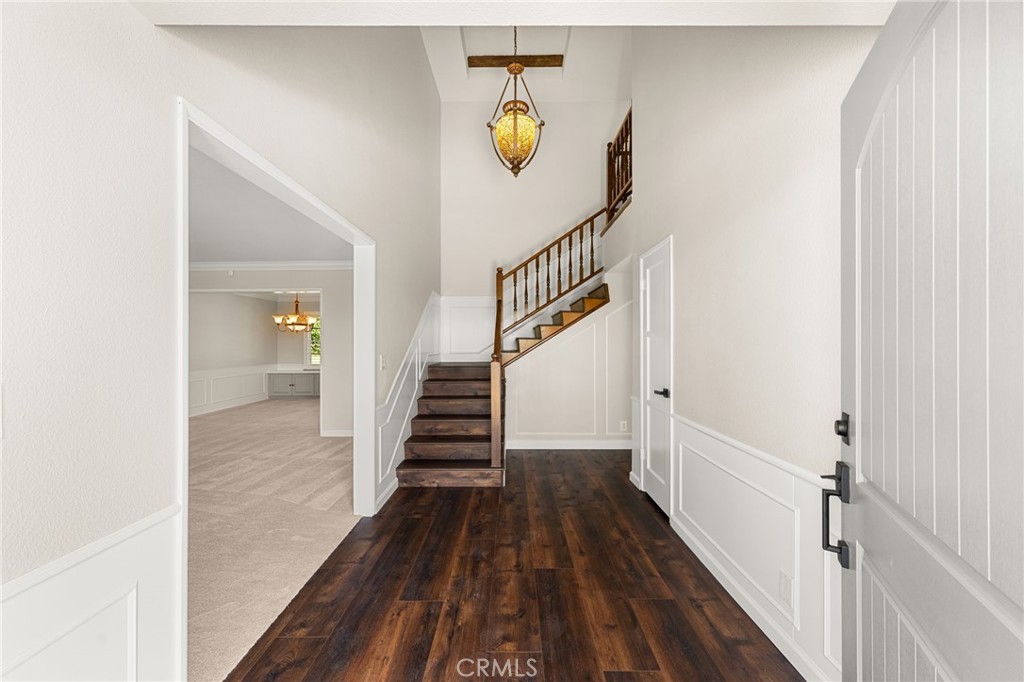 547 W 25th, Upland