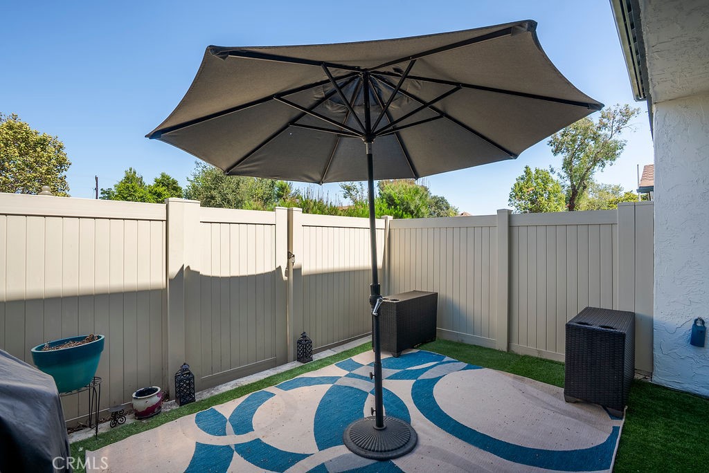 555 D, Upland