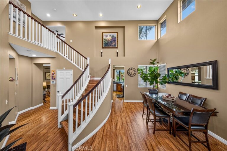 5561 Hunt Club Drive, Fontana