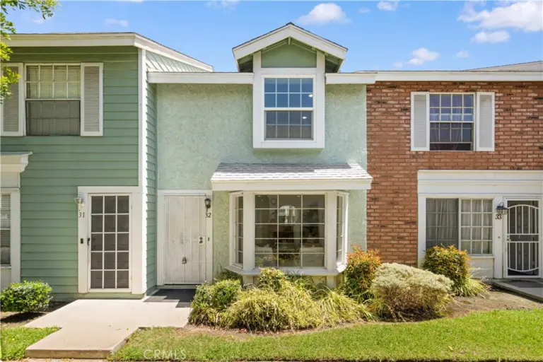 5640 Riverside Drive #32, Chino
