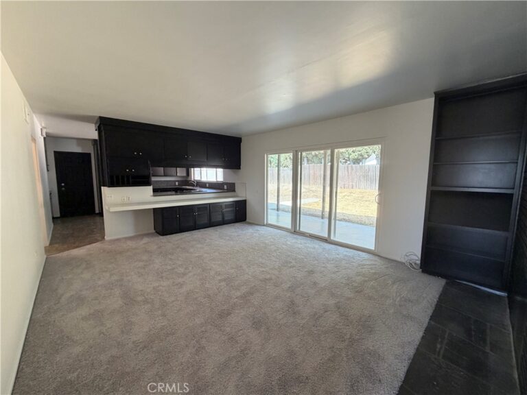 5748 Chelsea Court, Rialto