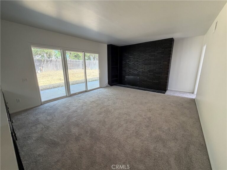 5748 Chelsea Court, Rialto