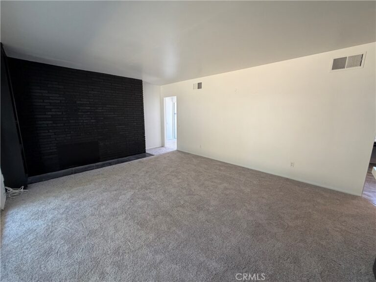 5748 Chelsea Court, Rialto