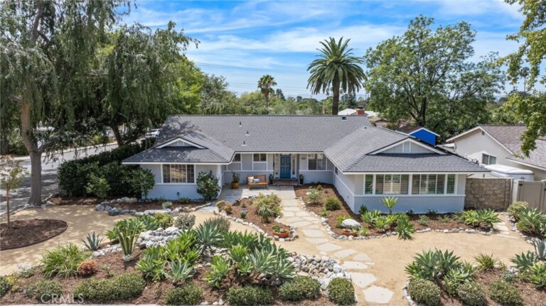 580 Black Hills Drive, Claremont