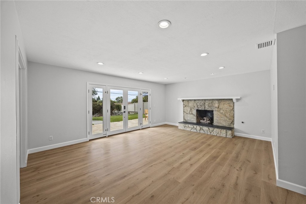 580 Black Hills Drive, Claremont