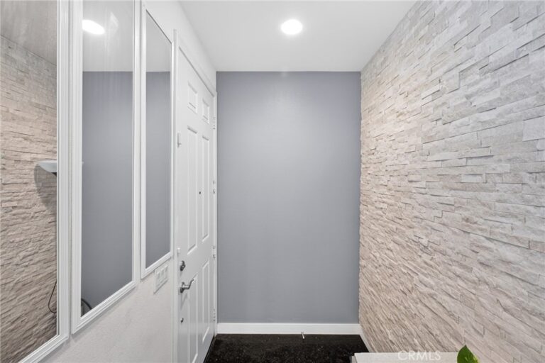 596 Katy, Upland