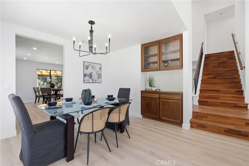 6 Skyview, Pomona