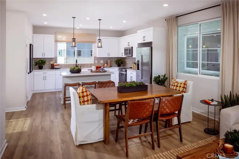 6052 Burren Way, Eastvale