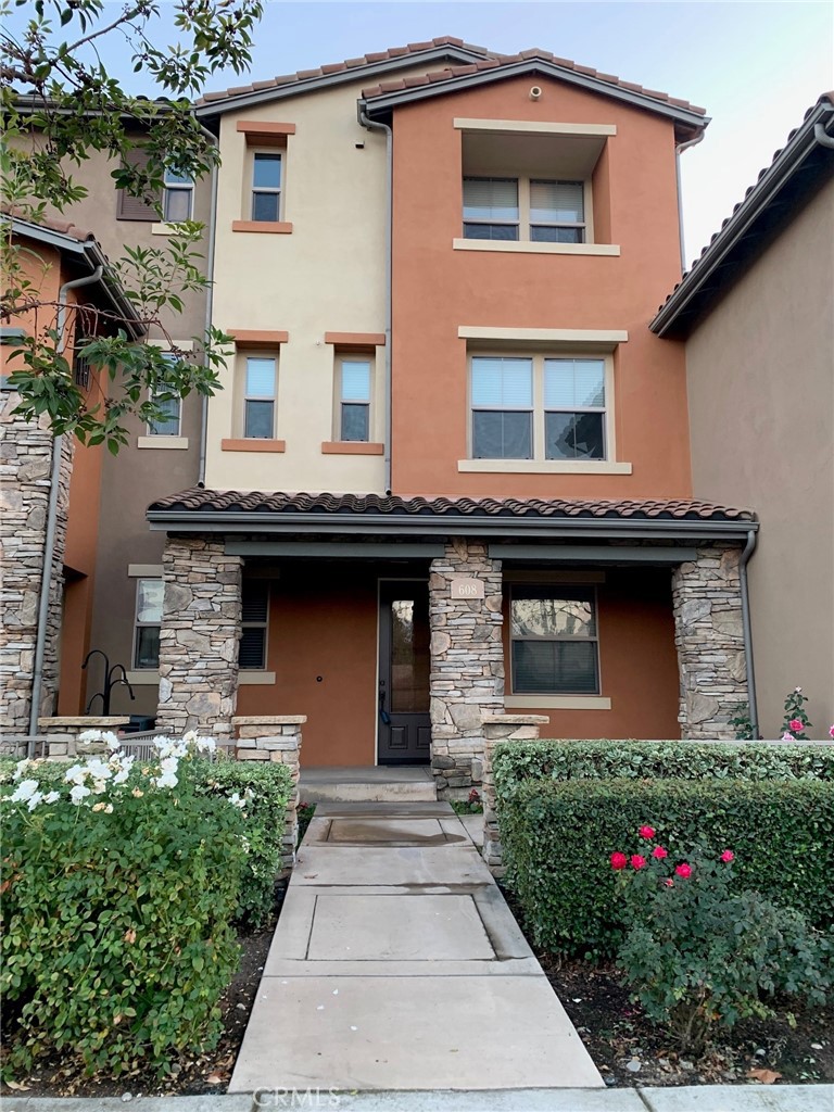 608 Asbury Drive, Claremont