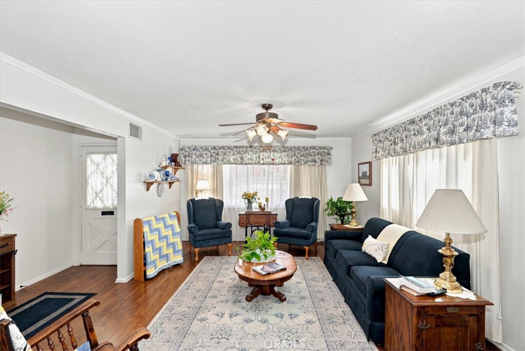 614 Azure Court, Upland