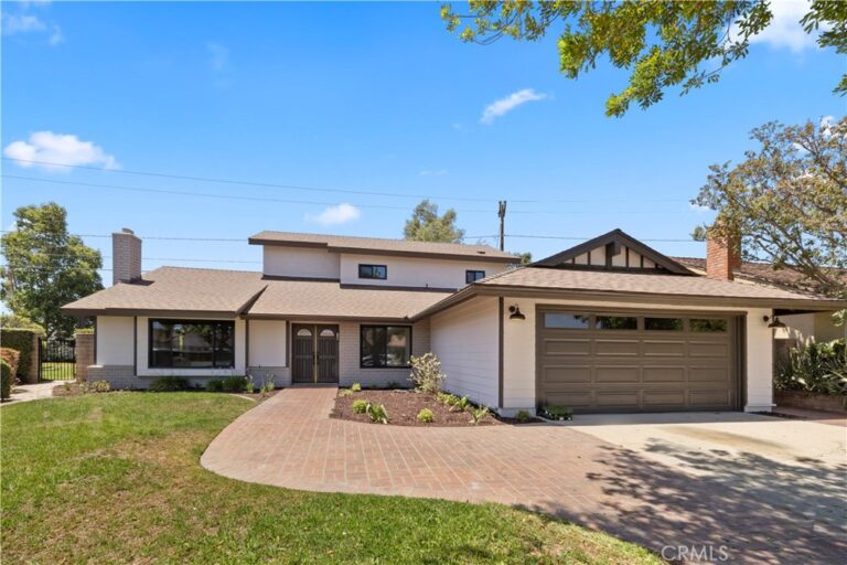 6313 Canterwood, La Verne