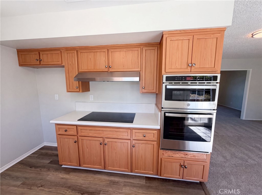 648 Brentwood, Upland