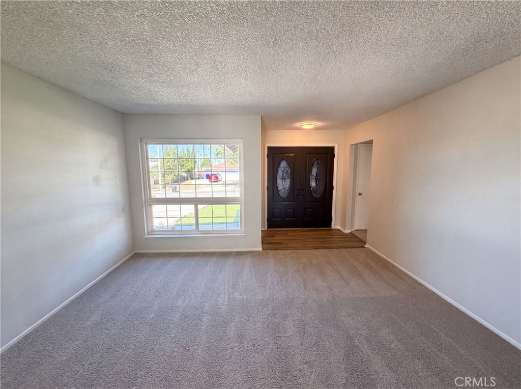 648 Brentwood, Upland