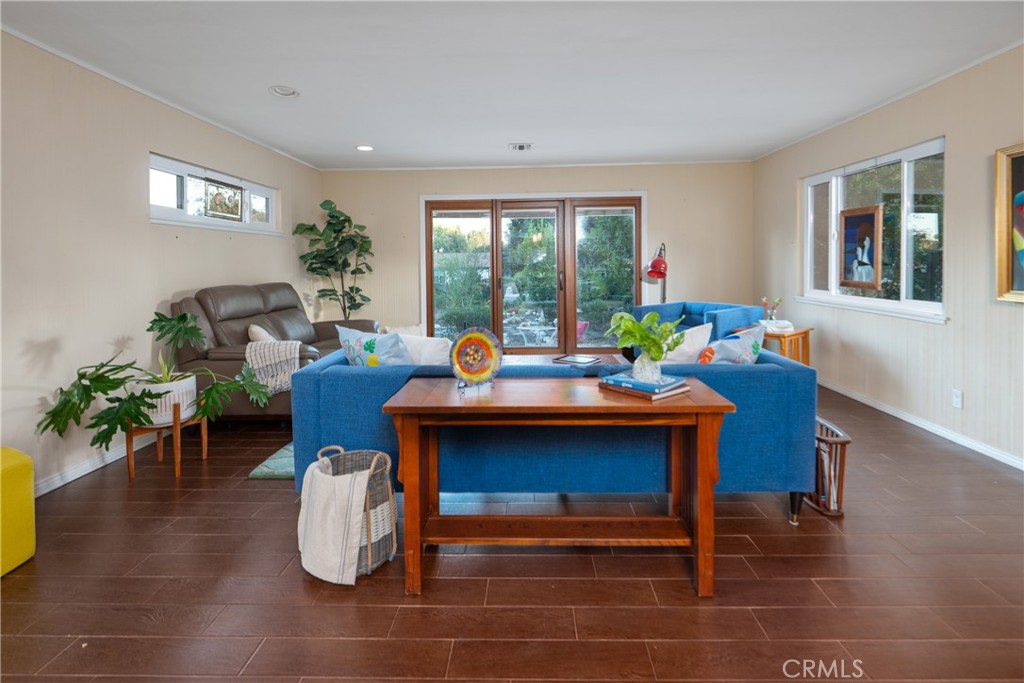 649 Marylind, Claremont