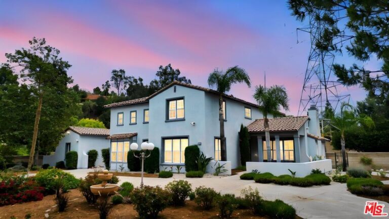680 Adirondack Lane, Claremont