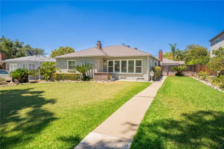 695 N Laurel Avenue, Upland