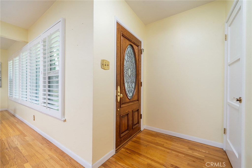 695 N Laurel Avenue, Upland