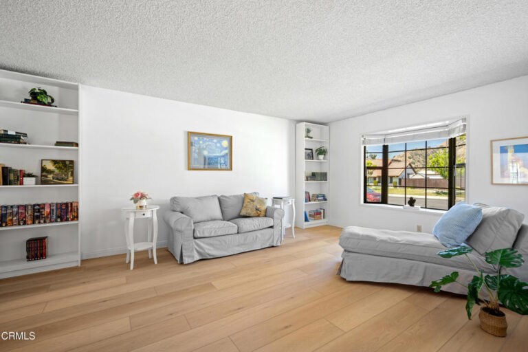 6954 Canterwood Road, La Verne