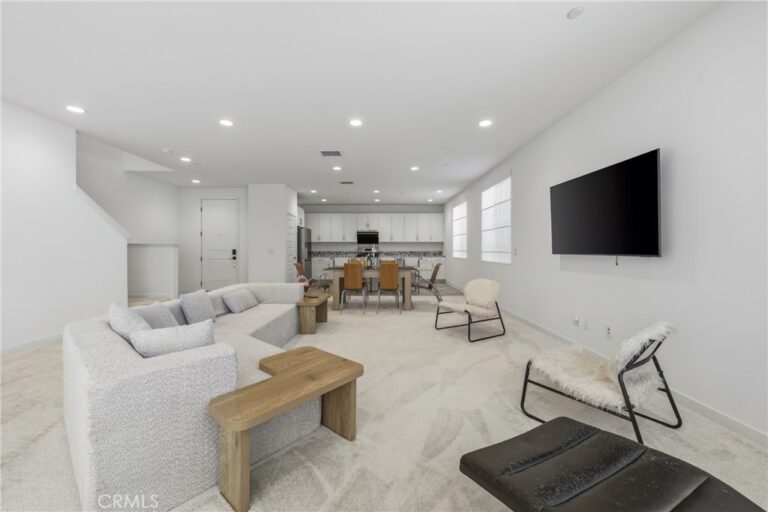 6992 Mallow Drive #4, Fontana