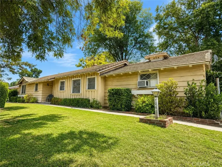 700 S Corrida Drive, Covina
