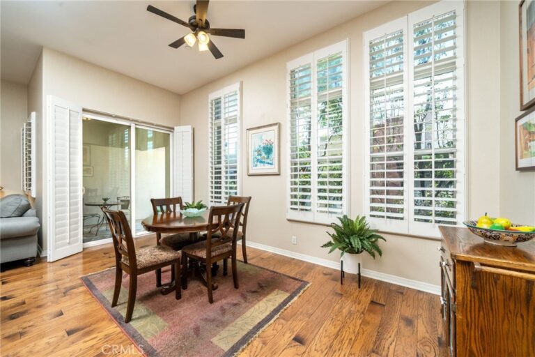 704 W 1st Street, Claremont