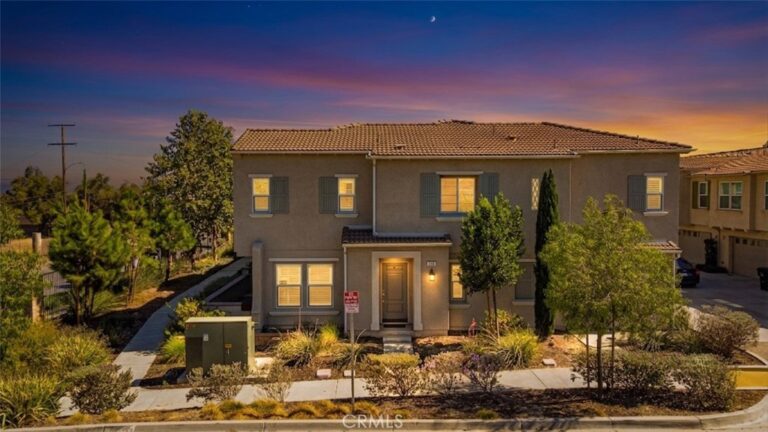 7155 Citrus #364, Fontana