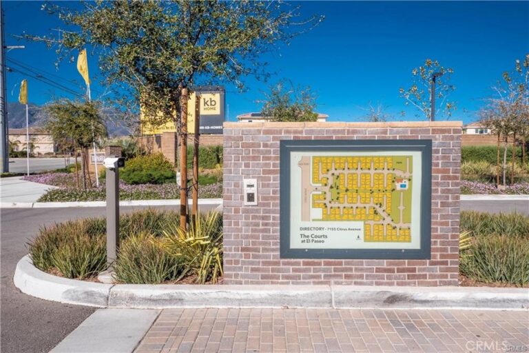 7155 Citrus #364, Fontana