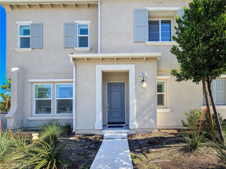 7155 Citrus #364, Fontana