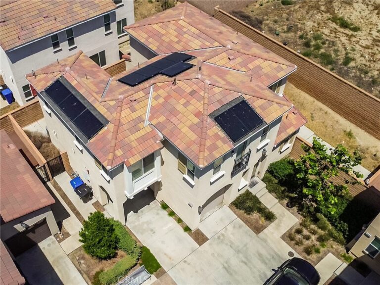 7155 Citrus Ave #227, Fontana