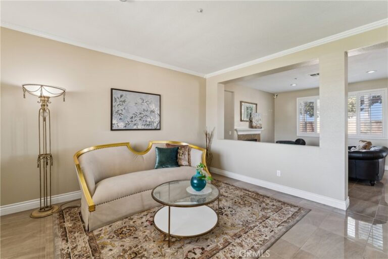 7174 Oregon Street, Fontana