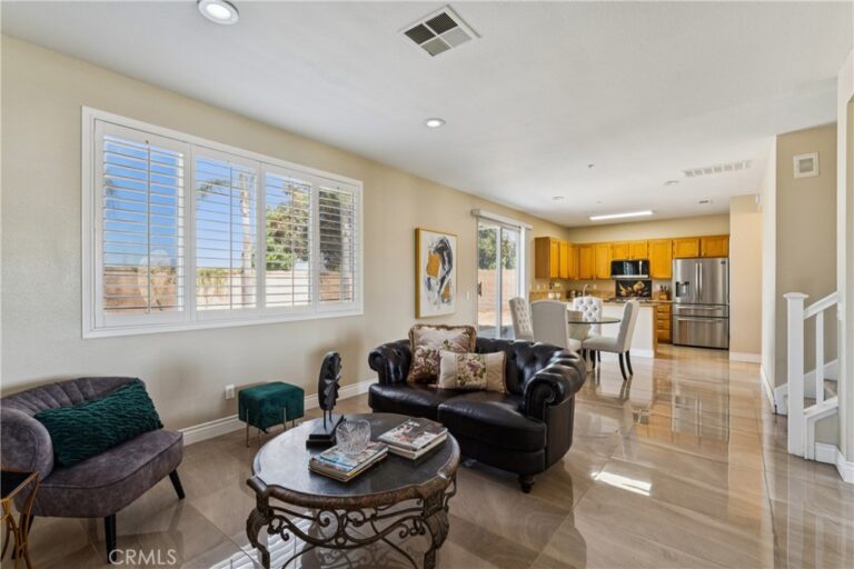 7174 Oregon Street, Fontana