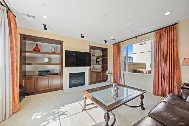 729 Park View Terrace, Glendora