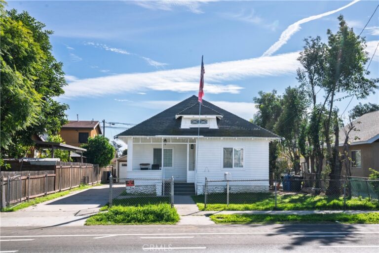730 W 9th, Pomona