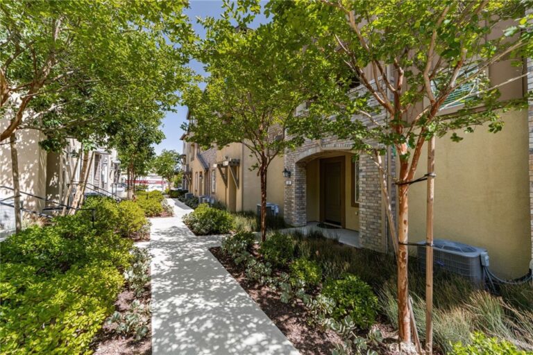 7382 Solstice, Rancho Cucamonga