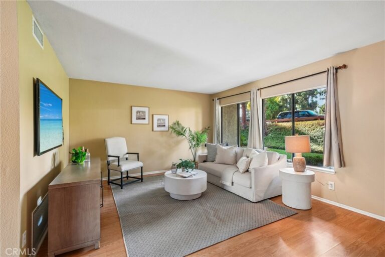 744 Smokewood Lane, San Dimas