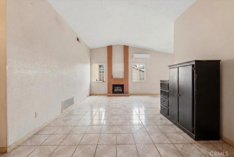 7570 Kempster Court, Fontana