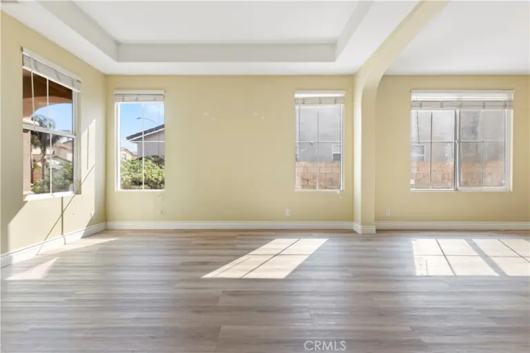 7982 Sorrel, Eastvale