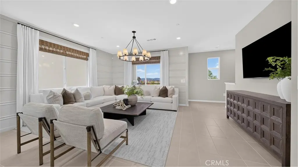 8354 Toyon Street, Chino
