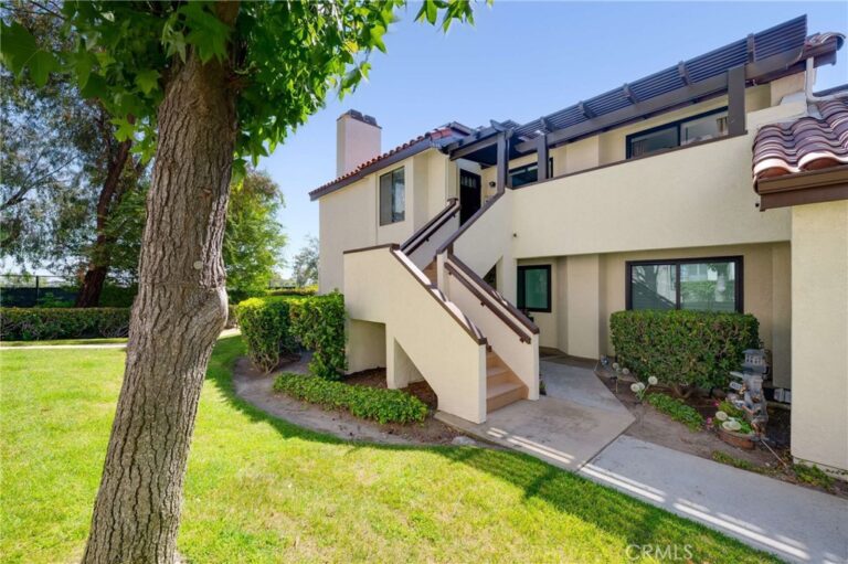 836 Trinity, Claremont