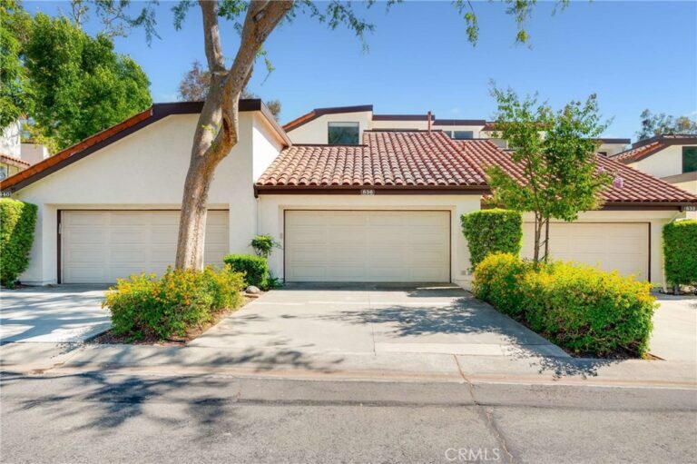836 Trinity, Claremont