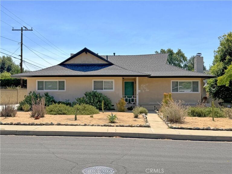 840 Northwestern, Claremont