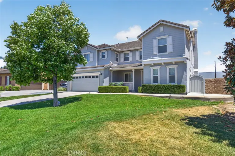 8418 Lourenco Lane, Eastvale